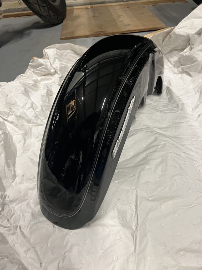 Błotnik przedni BLK XVS650