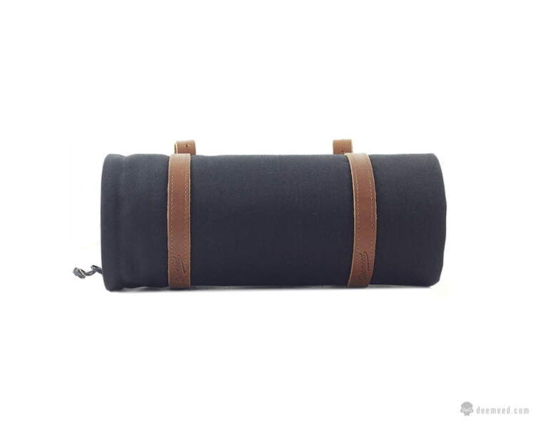 Piórnik / rolka wykonana z czarnej CORDURY® z brązowymi paskami