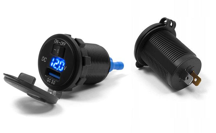Motocyklowe gniazdo z wyświetlaczem - USB QC