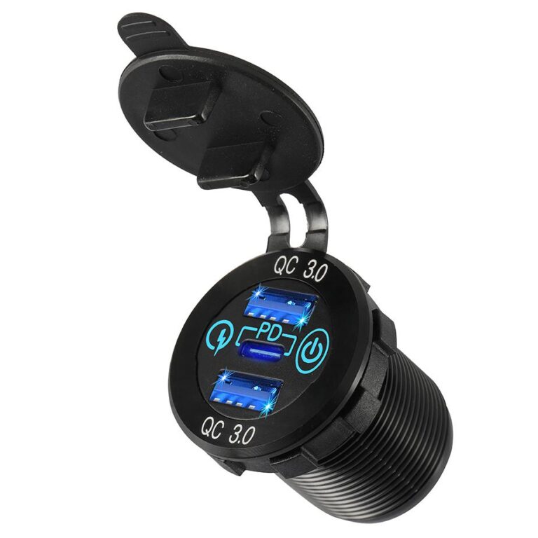 Gniazdo ładowania 1 x USB typ C / 2 x USB