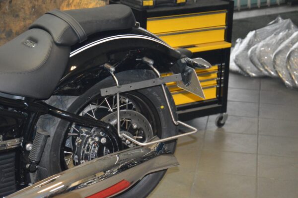 Stelaże pod sakwy z podporą BMW R18 - obrazek 4