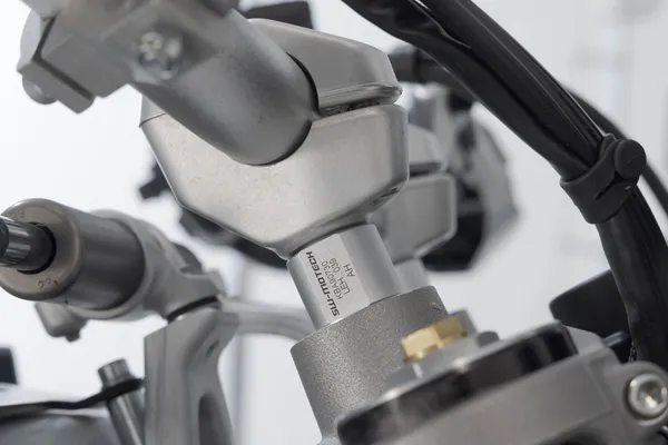 Podwyższenie kierownicy Sw-Motech 20mm Ducati Desert-X 22- Srebrne