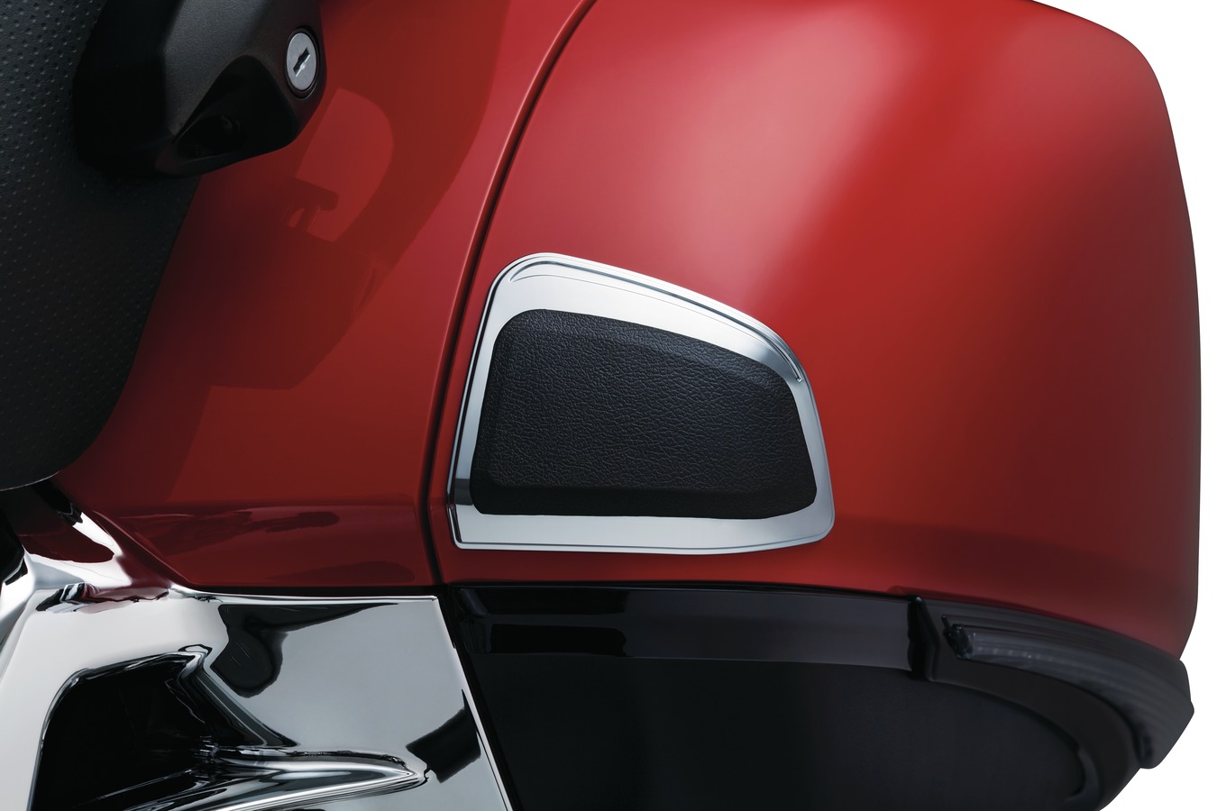 Osłony przodu kufrów Kuryakyn 3919