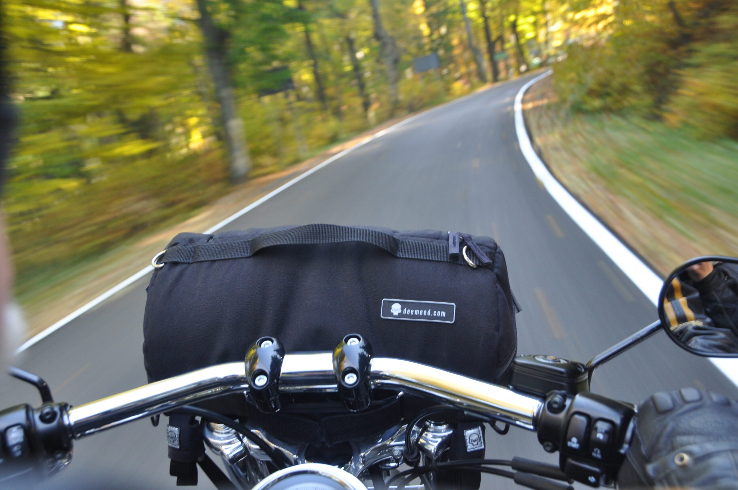 Rolka DeemeeD Explorer S 18L Czaszka