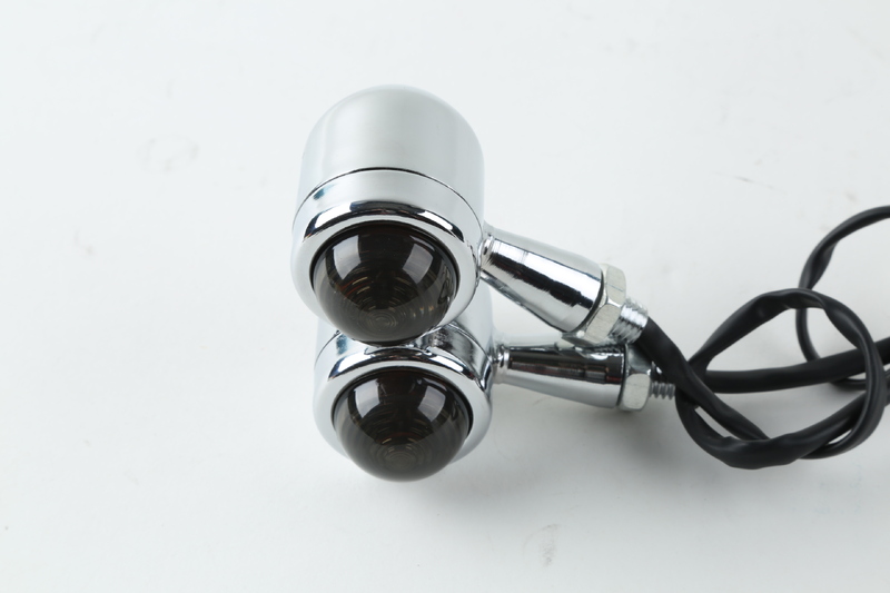 Kierunkowskazy chromowane uniwersalne dymione - obrazek 5