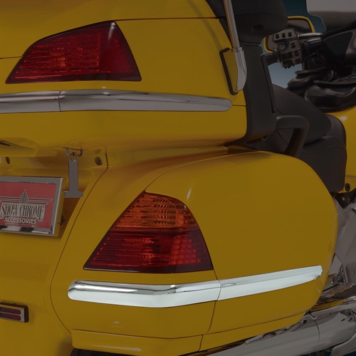 Chromowane listwy na kufry boczne GL1800