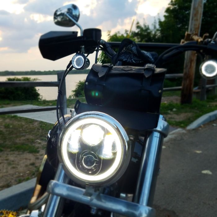 Reflektor HALO LED 5.75" do motocykli Harley Davidson Dyna, Sportster, Softail