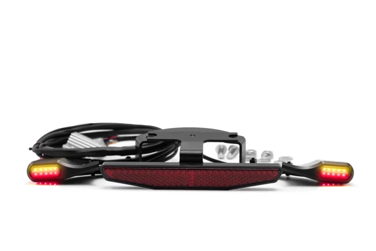 Tylne kierunkowskazy ze światłem postojowym LED do Harley Davidson Sportster S 2021+